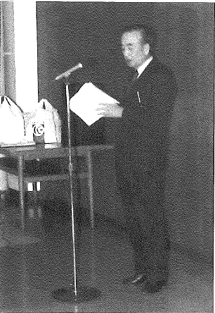 Tomizo Kobayashi giving a speech